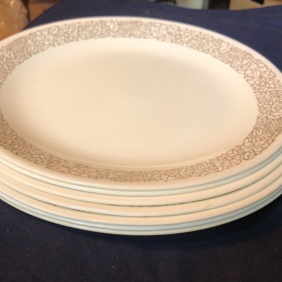 Vintage corelle Woodland plates - Picture 2 of 2